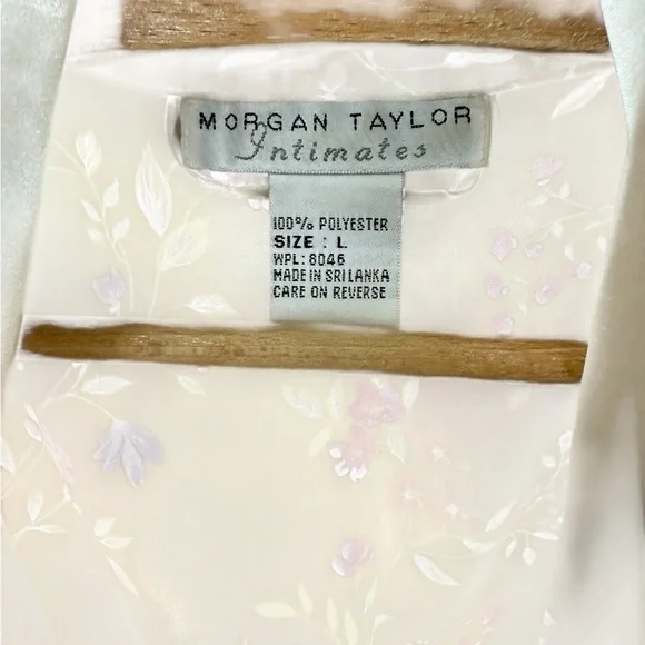 Morgan Taylor Polyester Floral Print Kimono Robe Size L belted Silky elegance - Picture 3 of 5